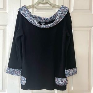 Elaris Off-Shoulder Sweater w/ Colorful Collar & Cuffs